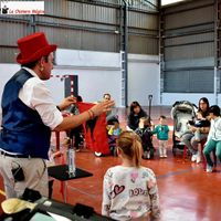 BENLLOCH , Castell&oacute;n Espect&aacute;culo de magia familiar y Taller de magia 2